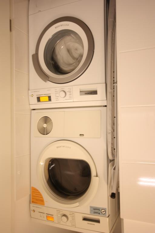 Dorya Am Ring Lägenhet Köln Exteriör bild